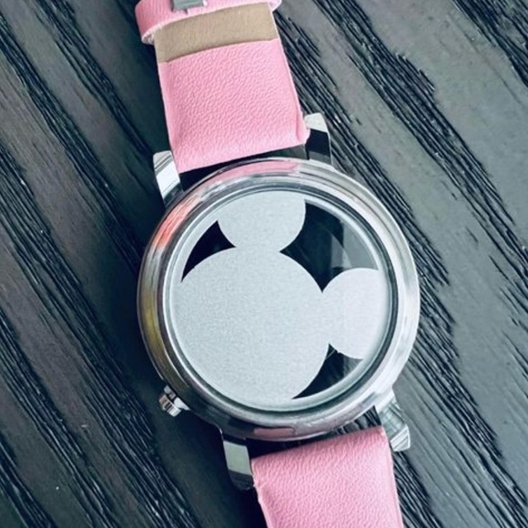 🩷 New! Pink & Silver Hallowed Mickey Mouse Ears Watch w Faux Leather Strap - Picture 7 of 7